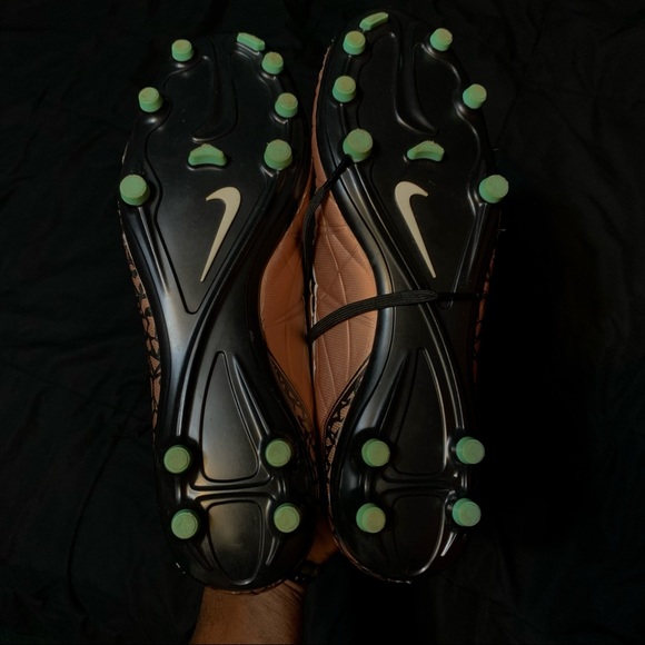 HyperVenom Soccer Men’s Cleats - Picture 3 of 4